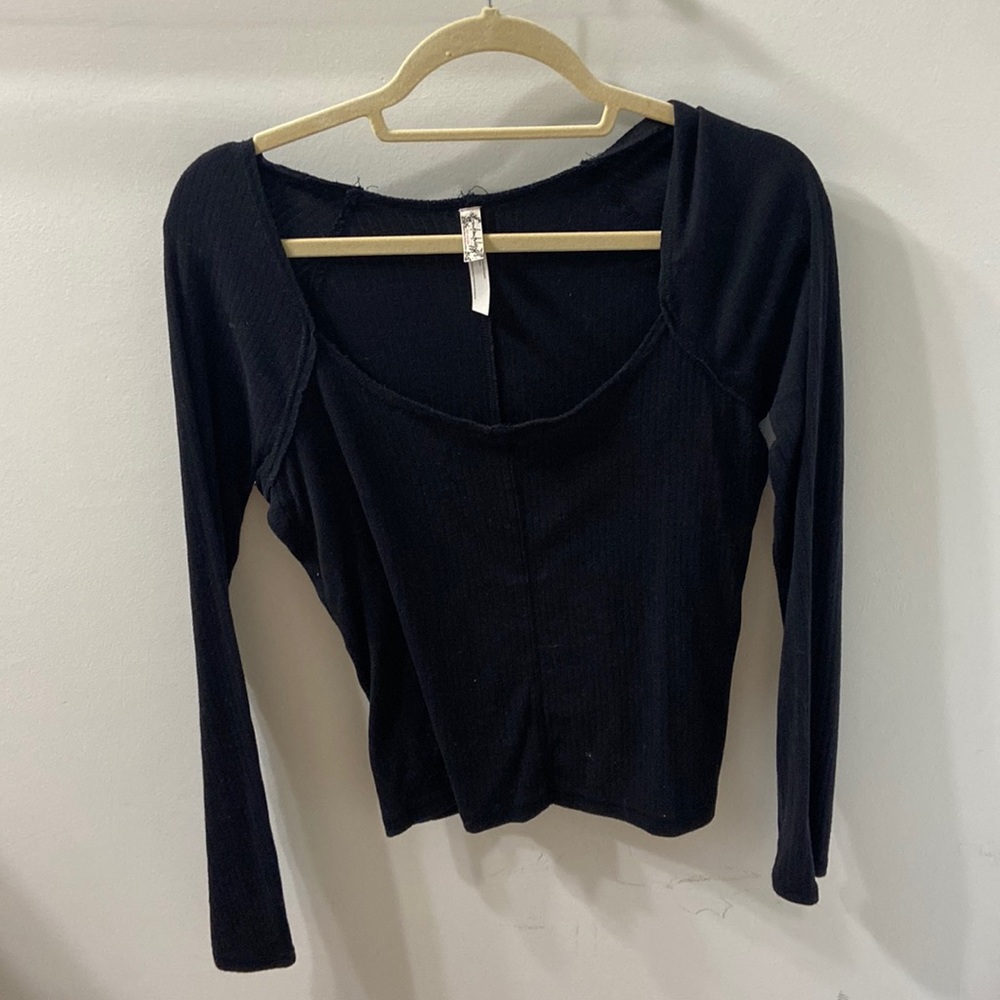 Free people black scoop necked fitted long sleeve shirt